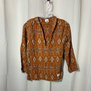 ✂️EUC TNA Lightweight Hoodie